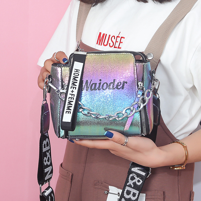 1837003484723.jpg Korean style colorful laser broadband bucket bag - Image 2