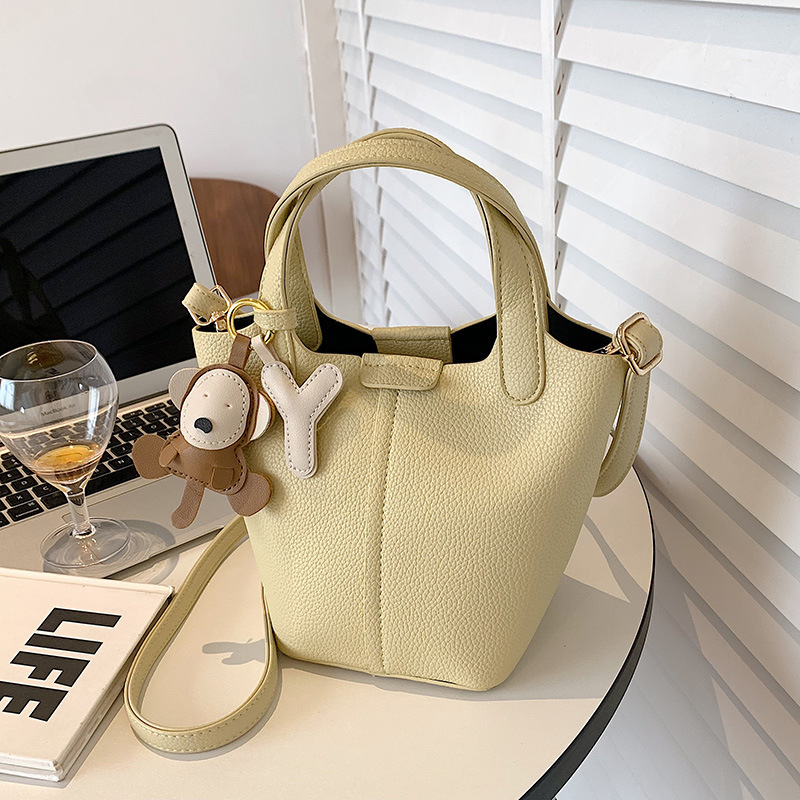 25f0a6fe-e120-45a4-90e4-01d4ad9e2b20.jpg Crossbody Popular Women's Texture Portable Bucket Bag