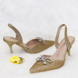 5b503443 Ea09 42c1 8327 A89124686ee3 300x300