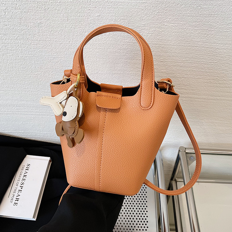 6b1501d9-7611-481b-9ebf-a94bbbf5fded.jpg Crossbody Popular Women's Texture Portable Bucket Bag - Image 6